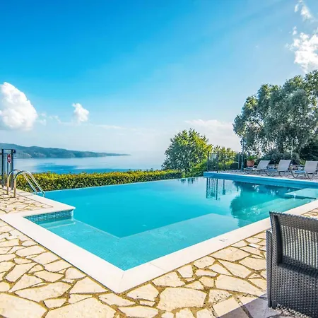 Kouloura Harbour View By Βίλα *